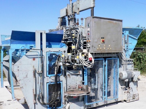 Zenith 938 vibration table concrete paver maker